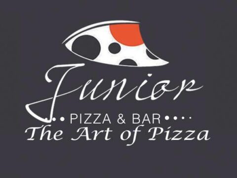Junior Pizza Playa Jobos Isabela